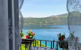 B&B Carpe Diem Vista Lago