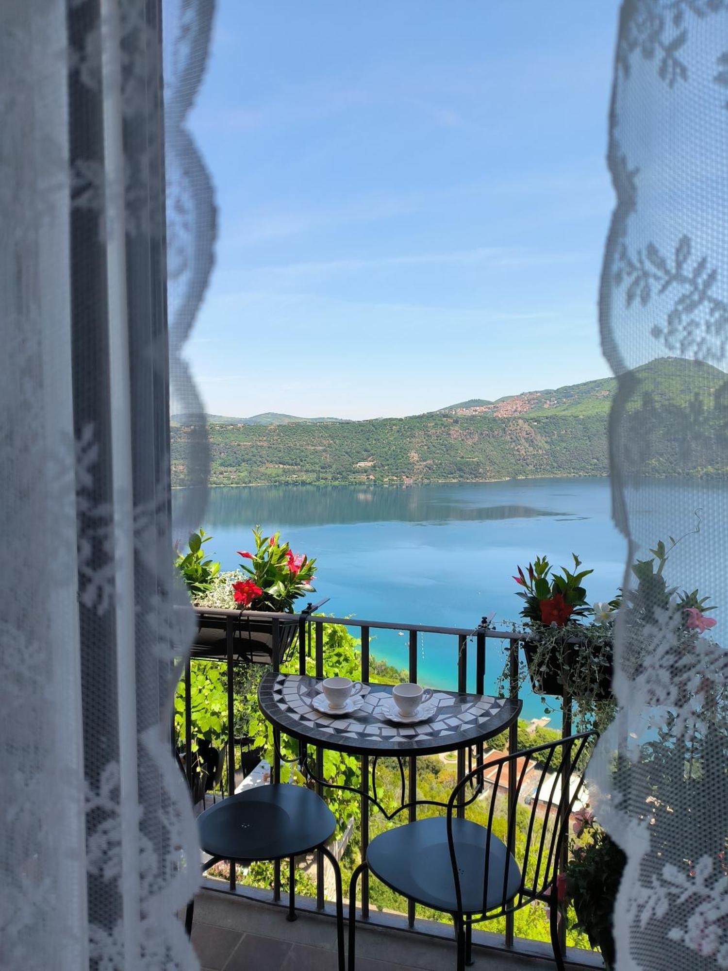 B&B Carpe Diem Vista Lago Castel Gandolfo Zewnętrze zdjęcie